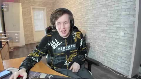 iliaskris online show from March 12, 3:57 am