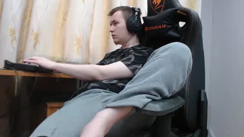 lord online show from November 22, 9:30 am