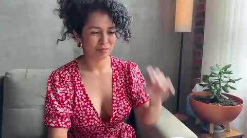 Kloe online show from November 27, 7:21 pm