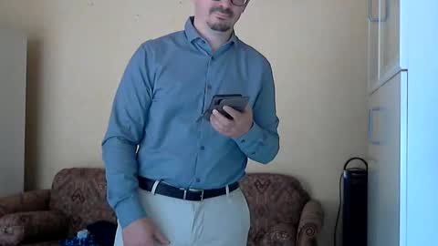 ilovecuteguy79 online show from June 4, 5:46 am