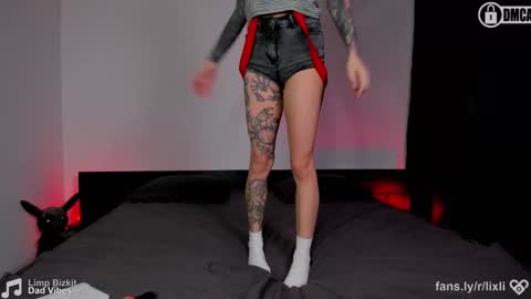 Li online show from February 24, 9:32 am