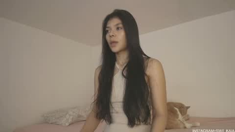 Kaia online show from April 2, 11:33 pm