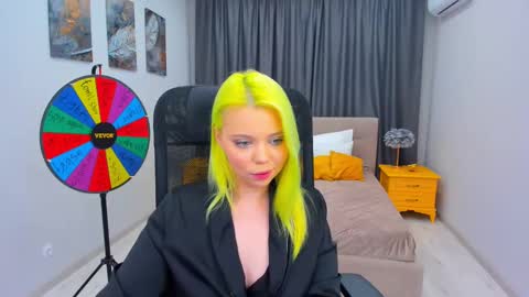 Roxy online show from March 9, 11:46 pm