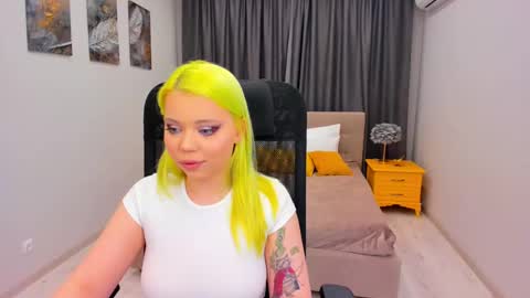 Roxy online show from March 10, 7:50 pm