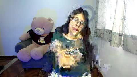 Snapshot of im_alyn chatting on February 1, 3:50 pm Alyn online show from February 1, 3:50 pm