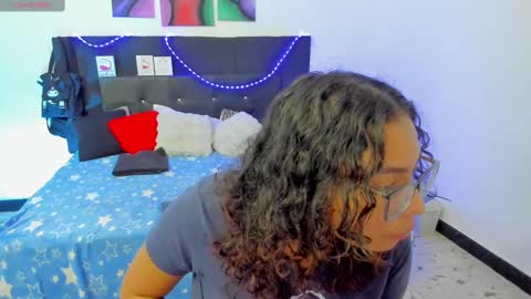 Angela online show from March 4, 2:17 am