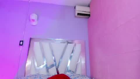 im_brittany_333 online show from June 27, 10:16 pm