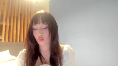 Blonde and Brunette or Ashley and Ellis online show from November 7, 10:23 pm