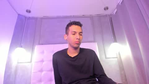 im_eiden_ online show from February 22, 8:55 pm