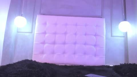 im_eiden_ online show from February 25, 9:51 pm