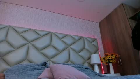  Im Gaia online show from September 11, 1:34 pm