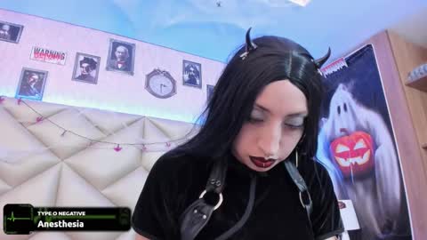  Im Gaia online show from October 31, 2:06 pm