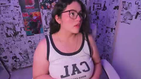 mei mei uwu online show from June 25, 3:36 am