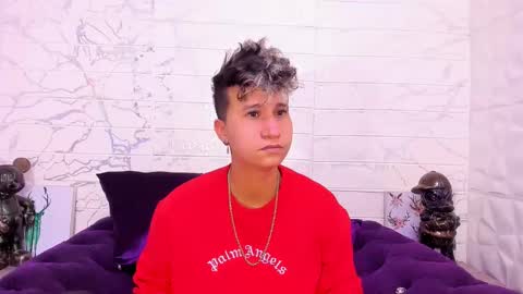 im_milan_rs online show from February 19, 6:44 am