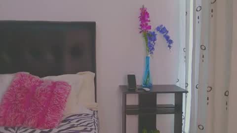 Sharon online show from February 25, 3:59 pm