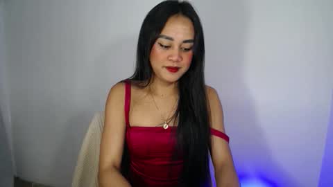 im_yourgirlnextdoor_venuz online show from October 24, 12:00 am