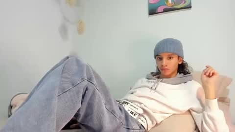 Colton Alvin Independent model online show from January 25, 1:10 am