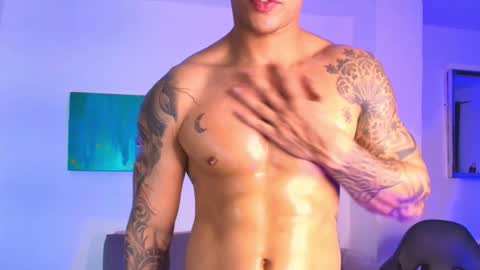 Snapshot of imconor chatting on October 4, 2:20 am imconor online show from October 4, 2:20 am