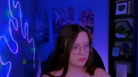 Leyla online show from June 28, 7:32 pm