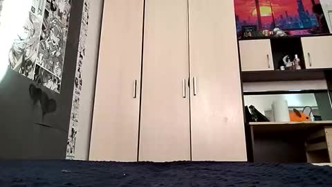 Sam and Jen online show from February 3, 9:35 am