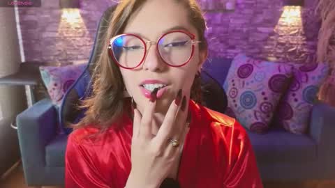 Karen  online show from September 10, 7:26 pm