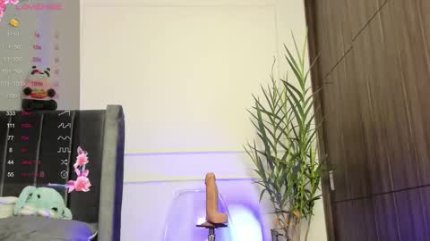 Sofia Guzman   Schedule 12 - 8 PM GMT-5 online show from December 4, 10:42 pm