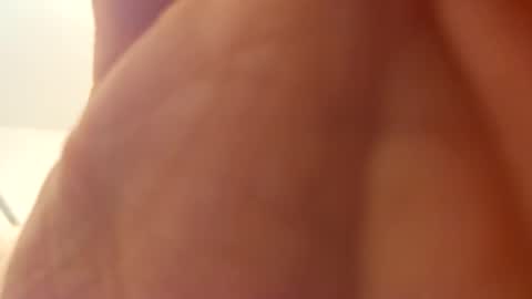 imthomas_ online show from October 4, 7:00 pm