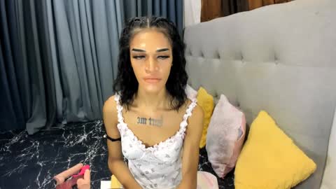 imyour_dreamasian4uxxx online show from April 8, 3:04 pm