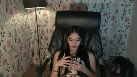 Aki online show from March 11, 8:41 am