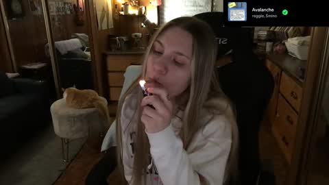 Carter online show from February 13, 5:37 am