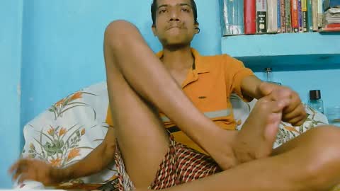 Suman Leo online show from March 9, 3:22 am