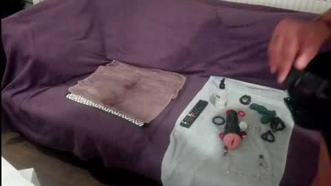 indian_exhibitionist online show from July 10, 12:04 am