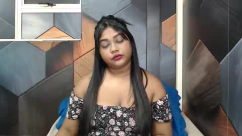 Snapshot of indian_rimmelx chatting on October 22, 6:49 am Melz online show from October 22, 6:49 am