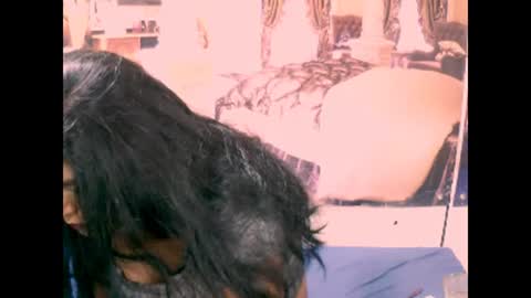 indianbombshell4u online show from February 4, 6:04 am