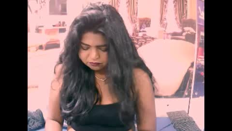 indianbombshell4u online show from February 8, 8:52 am