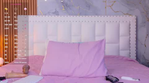 LITTLE AINHOA  online show from March 6, 8:30 pm