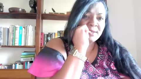 Snapshot of indiandelia chatting on September 28, 12:25 pm indiandelia online show from September 28, 12:25 pm