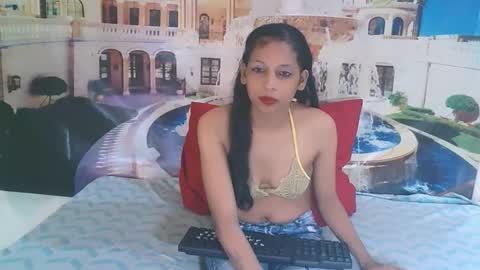 Jade online show from May 2, 6:08 am