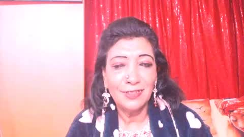 indiansarika65 online show from June 13, 4:12 am
