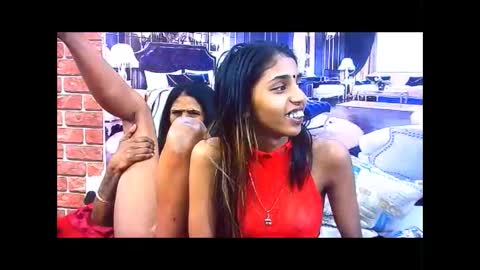 indiansexyslender4u2luv online show from November 14, 11:12 am