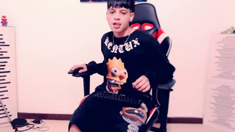 matias online show from May 16, 1:57 am