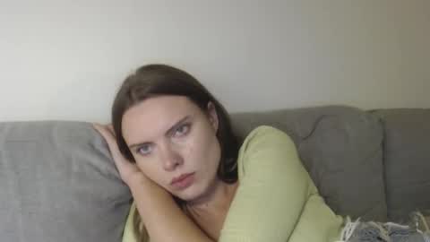 Sweet girl online show from October 24, 8:42 pm