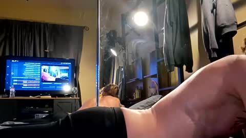 inlovewithlace online show from October 26, 6:47 am