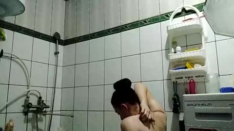 inna79782 online show from November 12, 9:50 pm