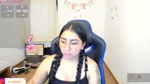 Luna        online show from June 29, 5:34 pm