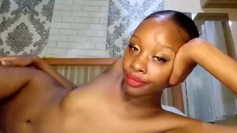 Amber online show from November 14, 6:26 am