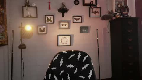   SANIA  online show from April 14, 6:33 pm