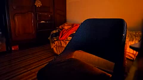 kirie  online show from December 20, 5:47 am