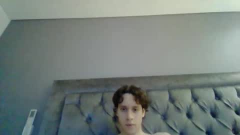 WillyTripleXxx online show from November 17, 4:59 am