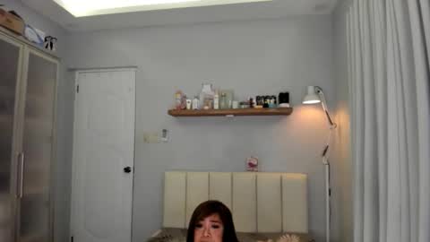 Mina Han online show from February 3, 2:53 am